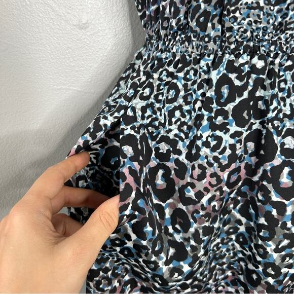 BCBGENERATION Mini Dress Womens Size XS Leopard Print Animal Ruffle Colorful - Picture 4 of 10